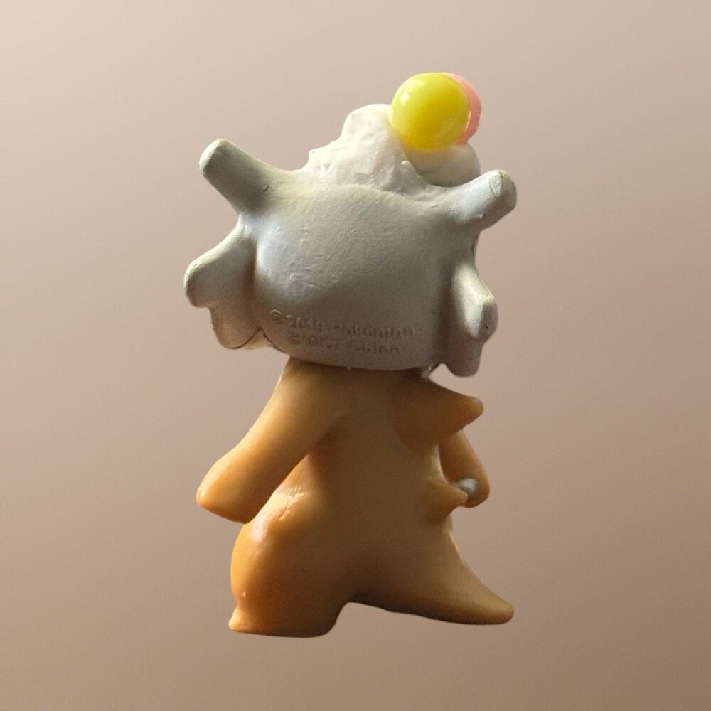 2019 WCT Pokémon Birthday Celebration Cubone Cake Topper Figure OOAK B10 - Picture 2 of 7